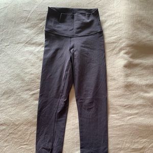 Lululemon 7/8 wunder under leggings (navy)